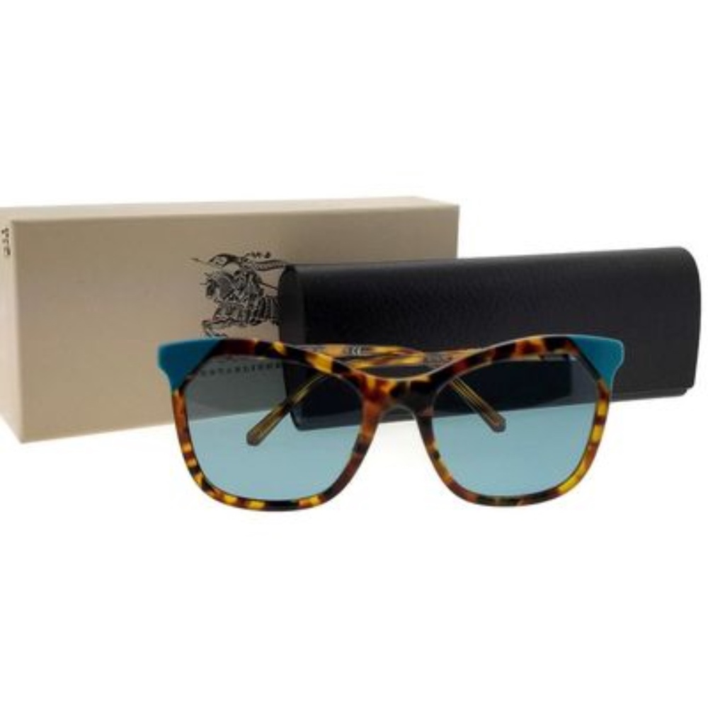 Burberry Sunglasses - Picture 8 of 8